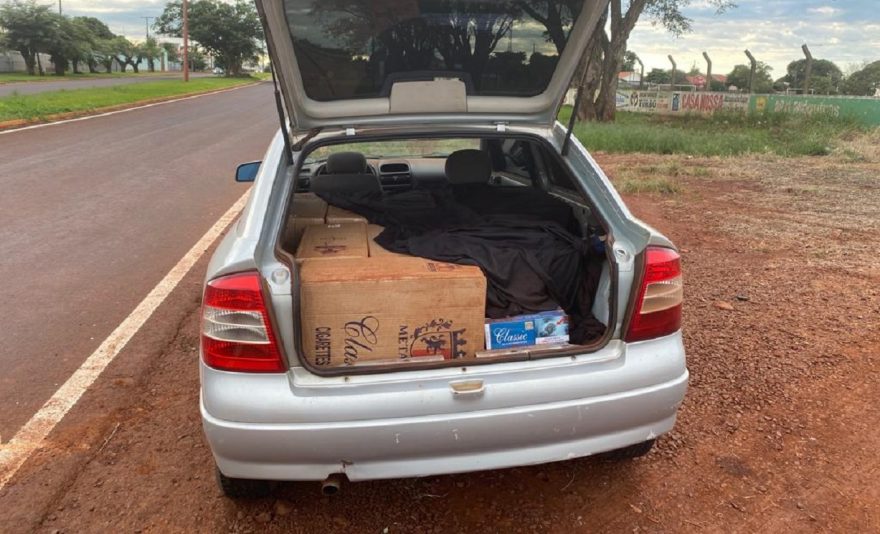 Veículo com placas de Cascavel carregado com cigarros contrabandeados é apreendido