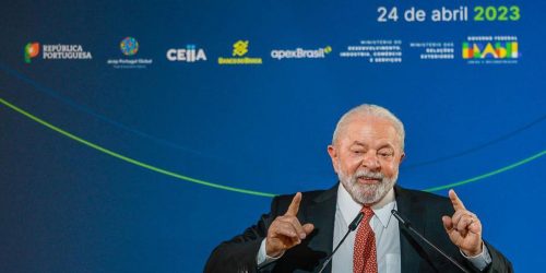 Imagem referente a Lula é recebido na Assembleia da República e encerra visita a Portugal