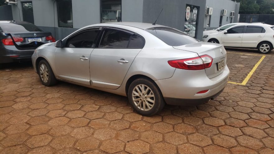 Carro roubado no bairro Cataratas é recuperado pela PM