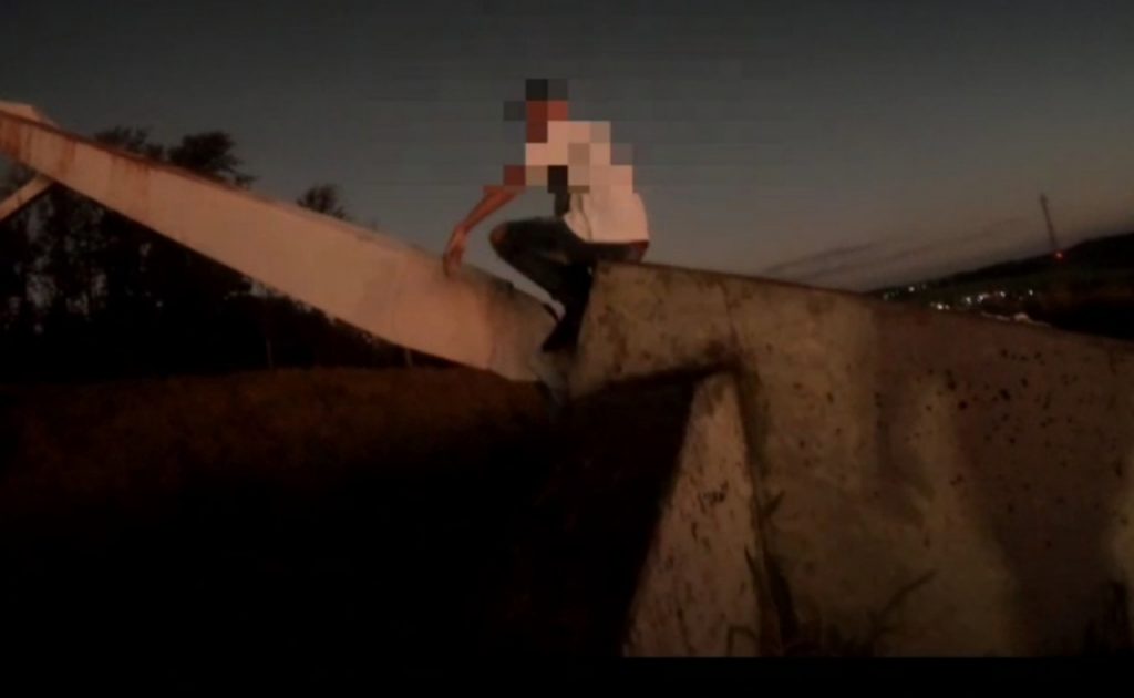 Policiais militares salvam a vida de adolescente que tentava suicídio por bullying em Lindoeste