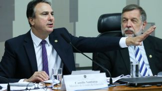 Ministro apresenta ao Senado calendário para revisão do ensino médio