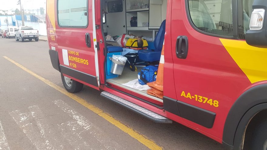 Motociclista fica ferido em acidente na Rua Rio Grande do Sul