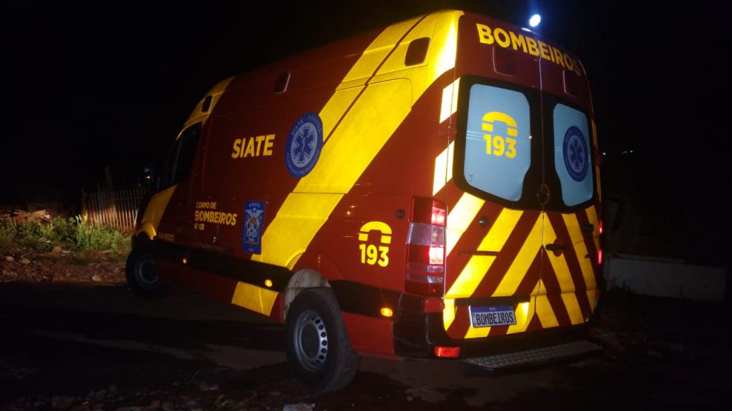 Adolescente fica ferido em acidente no Cascavel Velho