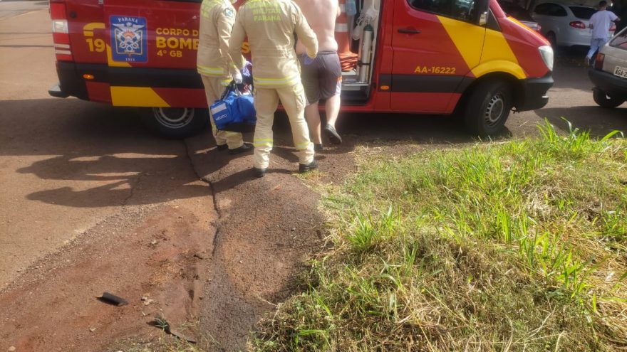 Forte colisão entre Polo e Ecosport no Centro deixa homem ferido
