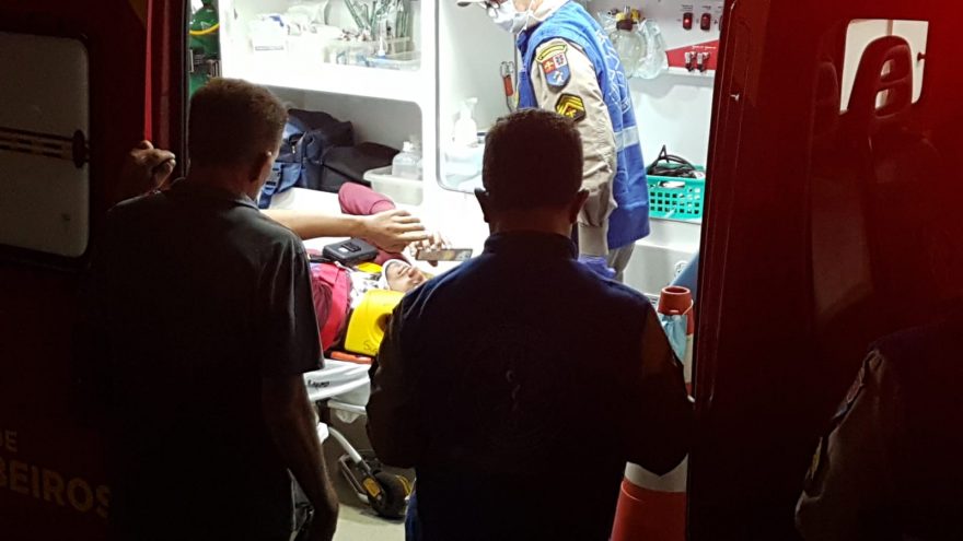 Entregador fica ferido em acidente de trânsito no Brasília