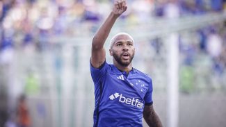 Cruzeiro derrota Santos e emenda três vitórias seguidas no Brasileirão