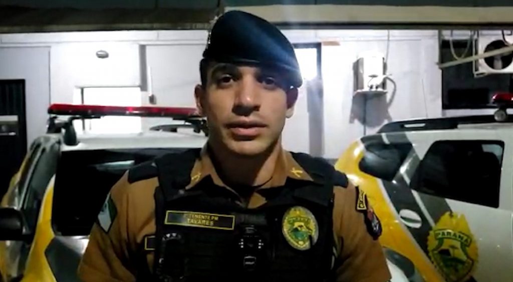 Tenente Tavares dá detalhes da ocorrência que terminou com dono de réplica de pistola preso