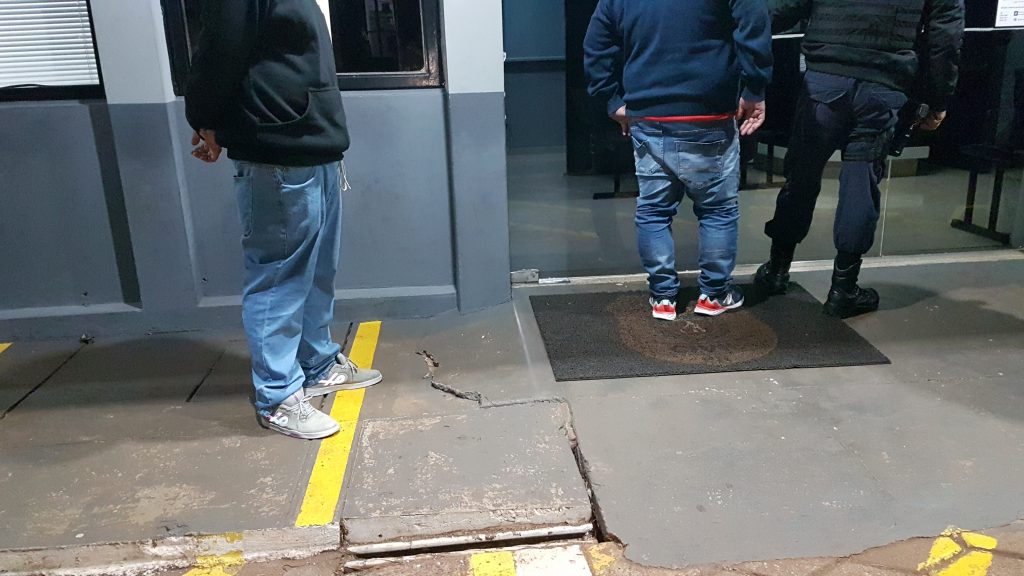 Briga entre funcionários e cliente de lanche termina na delegacia de Cascavel