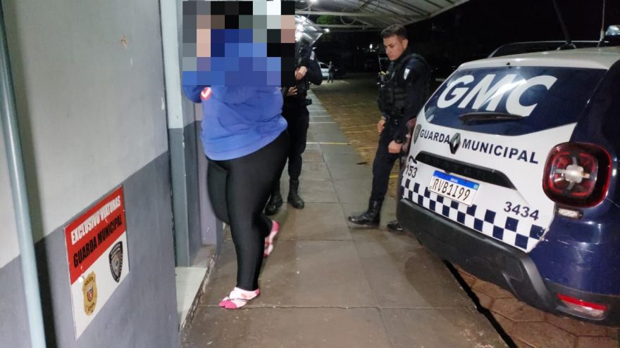 Mulher é detida com mandado em aberto por tráfico no Melissa