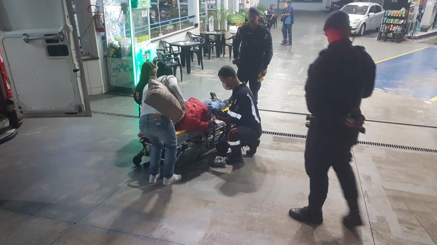 Mulher em surto mobiliza Samu e GM ao Santa Felicidade