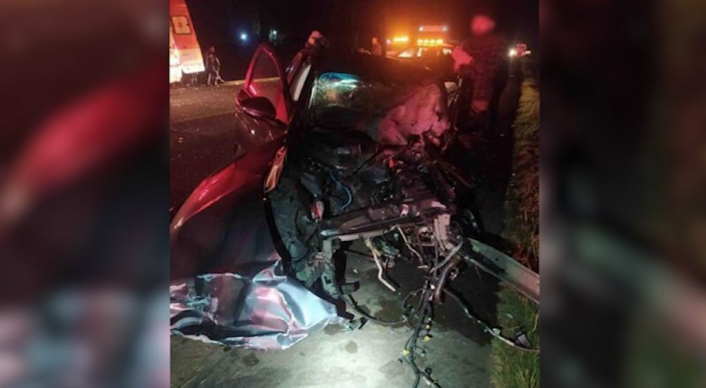 Criança morre e três ficam feridos em grave acidente na PR-323 em Sertanópolis