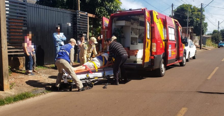 Idosa sofre fratura no braço ao cair de mureta no Interlagos