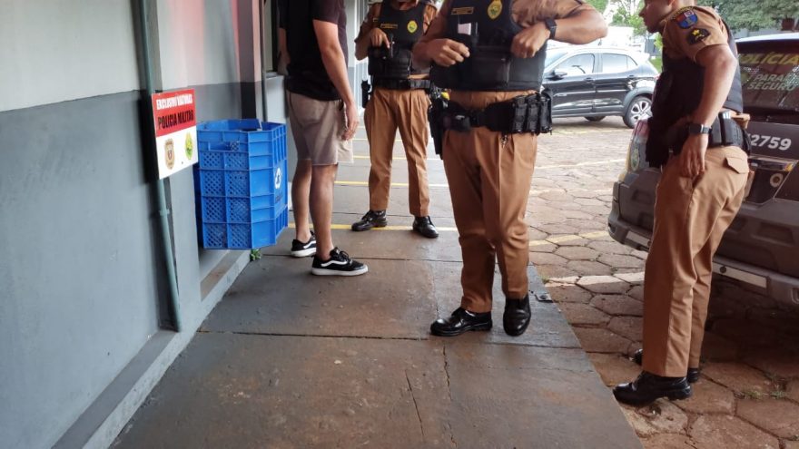 Homem é preso com anabolizantes e sementes de maconha em operação da PM