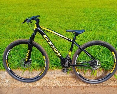 Bicicleta preta com amarelo foi furtada no Nova Cidade Imagem referente a Bicicleta preta com amarelo foi furtada no Nova Cidade