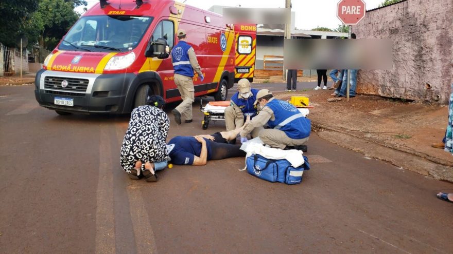 Mulher fica ferida em acidente de trânsito na Rua Mônaco