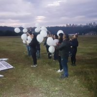 Imagem referente a Familiares fazem homenagem a Gabriel Baiça após um ano de seu homicídio