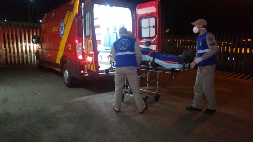 Jovem fica ferido em acidente no Trevo Cataratas, em Cascavel