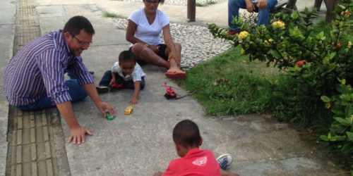 Imagem referente a Famílias encontram caminhos para adotar irmãos biológicos