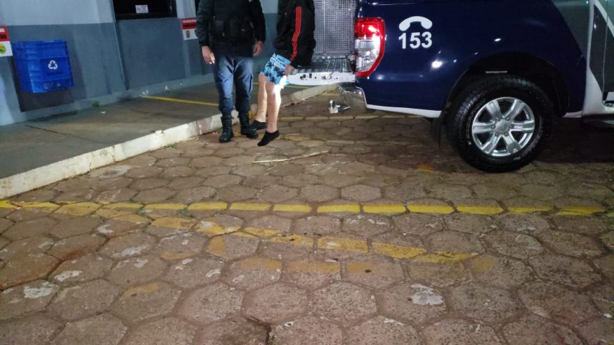 Briga de venezuelanos tem suposta ameaça com faca e vai parar na Delegacia
