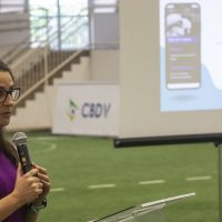 Brasileira idealiza app antidoping para atletas deficientes visuais