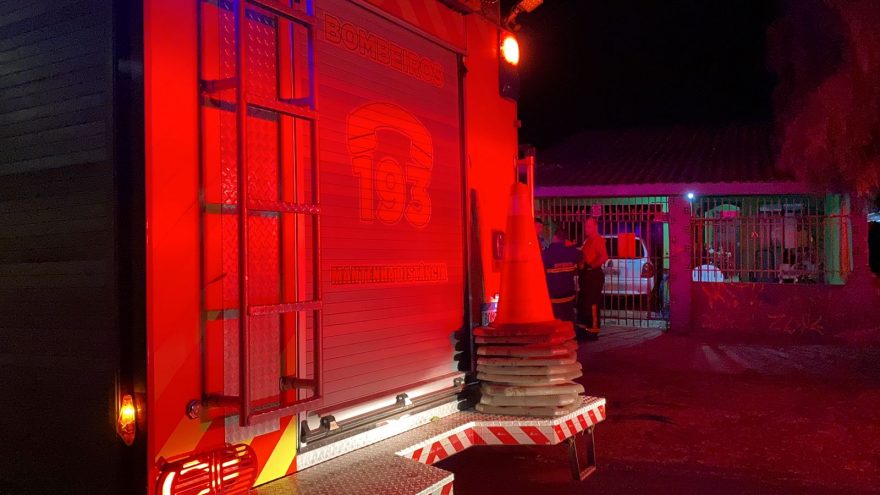 Incêndio em sofá mobiliza Corpo de Bombeiros e PM ao Cataratas