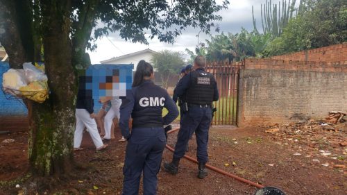 Incêndio atinge forro de residência no Cascavel Velho Imagem referente a Incêndio atinge forro de residência no Cascavel Velho