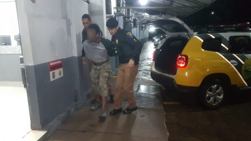 Homem recusa identificar-se à PM e acaba detido por desacato e desobediência