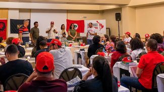 Fiocruz prepara médicos para o combate a efeitos de agrotóxicos