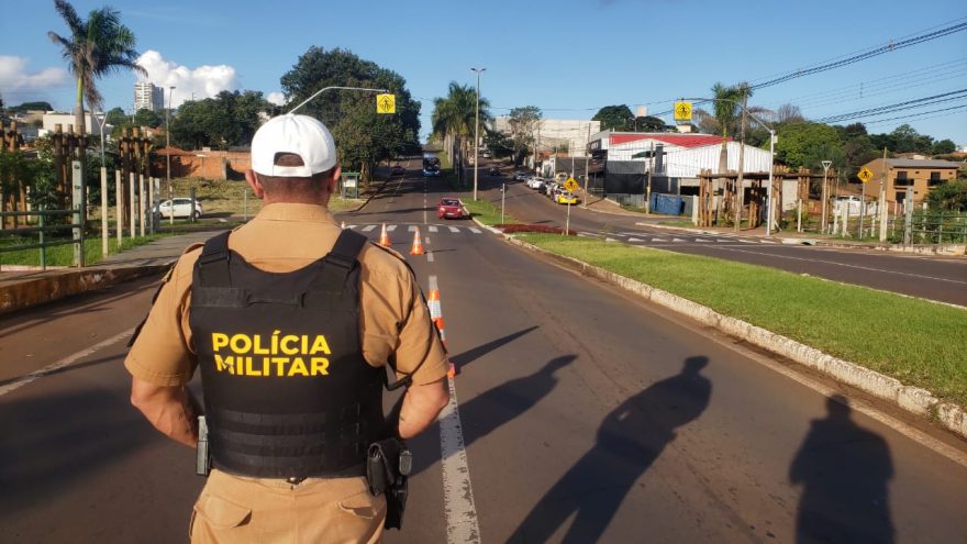 Blitz de trânsito é realizada nas proximidades do Ecopark Oeste