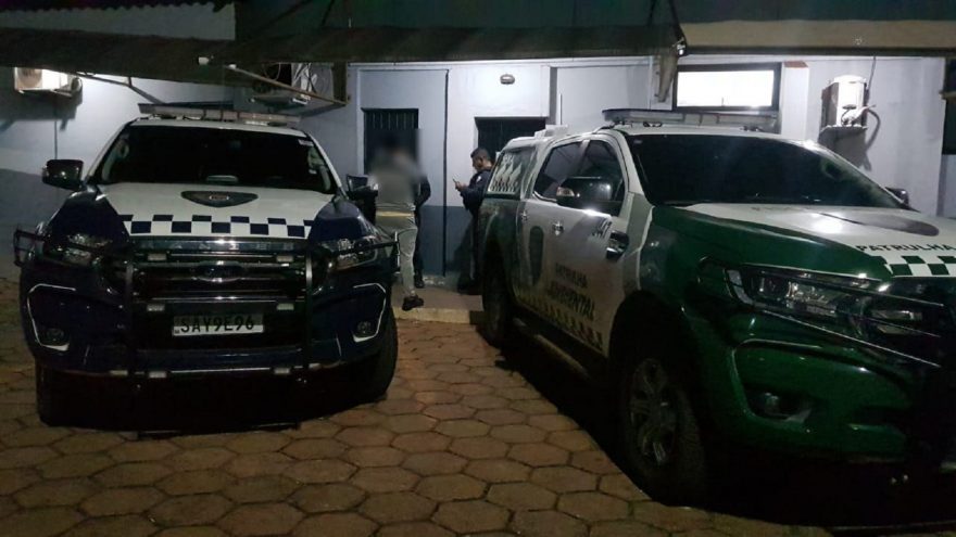 Motorista de aplicativo é vítima de assalto e tem carro roubado na Avenida Tancredo Neves