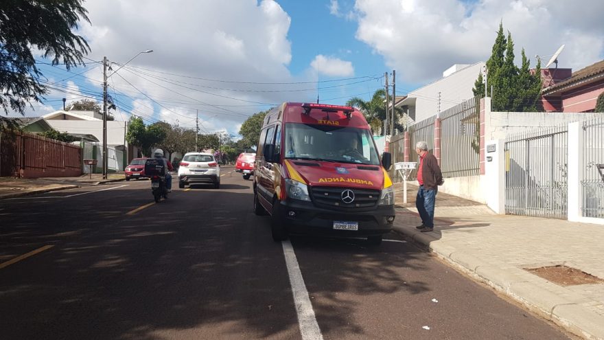 Homem em situação de rua é socorrido pelo Siate após passar mal