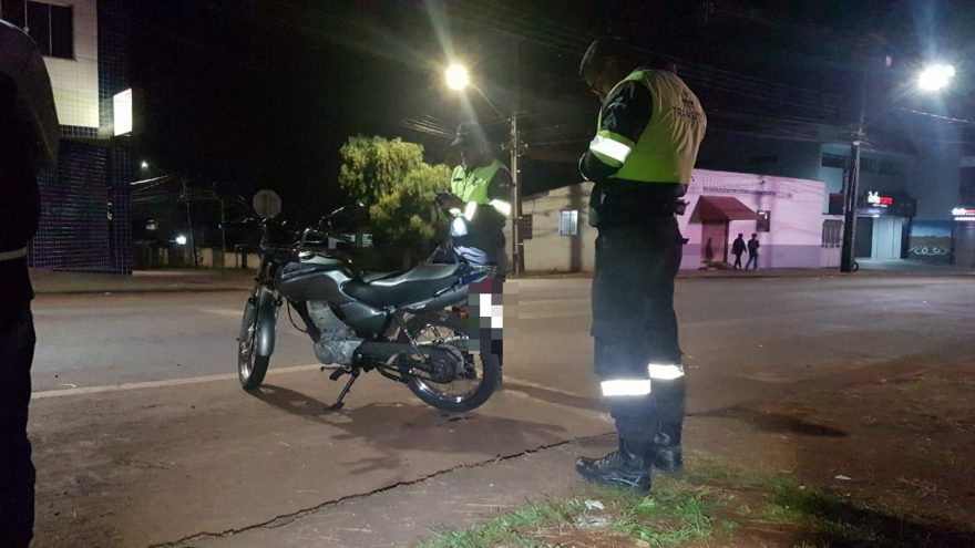 Transitar e Polícia Militar realizam operação de trânsito no Alto Alegre