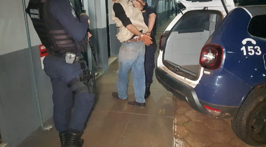 “Dando grau” e embriagado, homem de 43 anos é detido pela GM