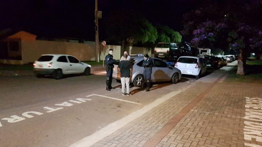 Motorista passa por Blitz na contramão e é preso por embriaguez
