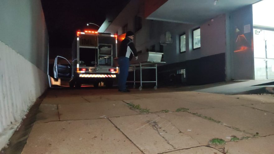 Corpo de homem que morreu na BR-277 é encaminhado ao IML