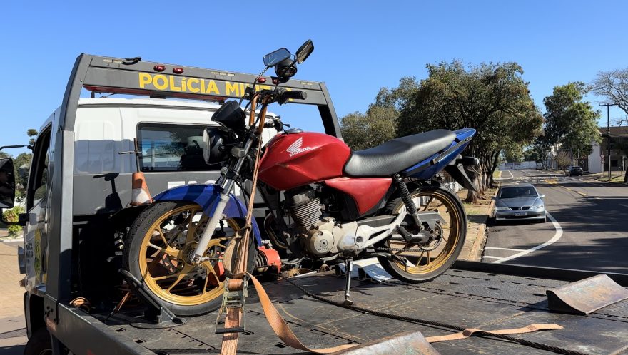 Moto furtada no Cataratas é recuperada pela PM na PRc-467