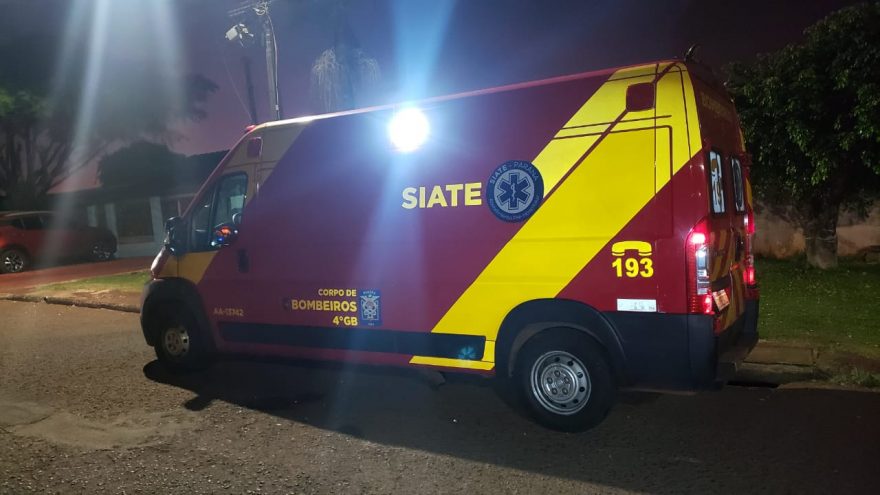 Motociclista fica ferido ao cair de moto no Santa Felicidade
