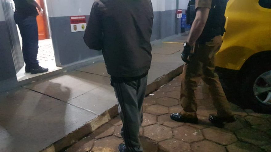 Homem é preso no Santa Cruz devendo mais de R$ 4 mil em pensão alimentícia