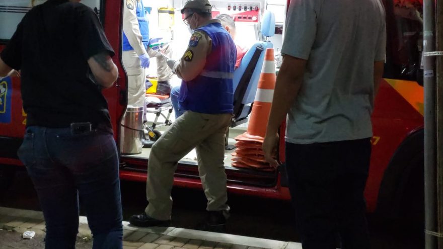 Homem fica ferido em acidente entre Biz e Astra no Periolo