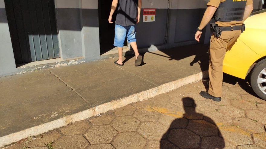 Adolescente é apreendido com maconha no Coqueiral