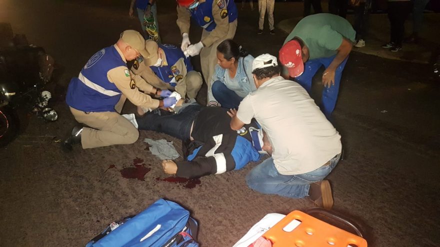 Motociclista fratura joelho em acidente na Rua Manaus e vai direto para o HUOP
