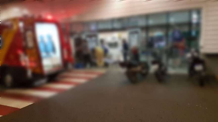 Criança fica ferida ao sofrer queda em mercado na região norte
