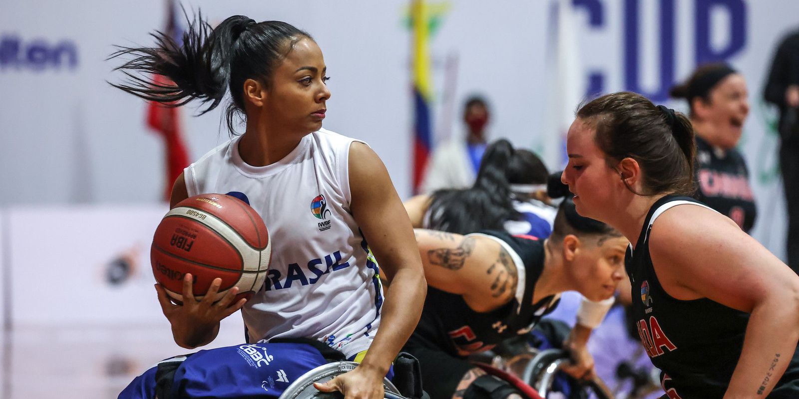 Torneio de basquete reúne mais de 500 atletas de vários países em