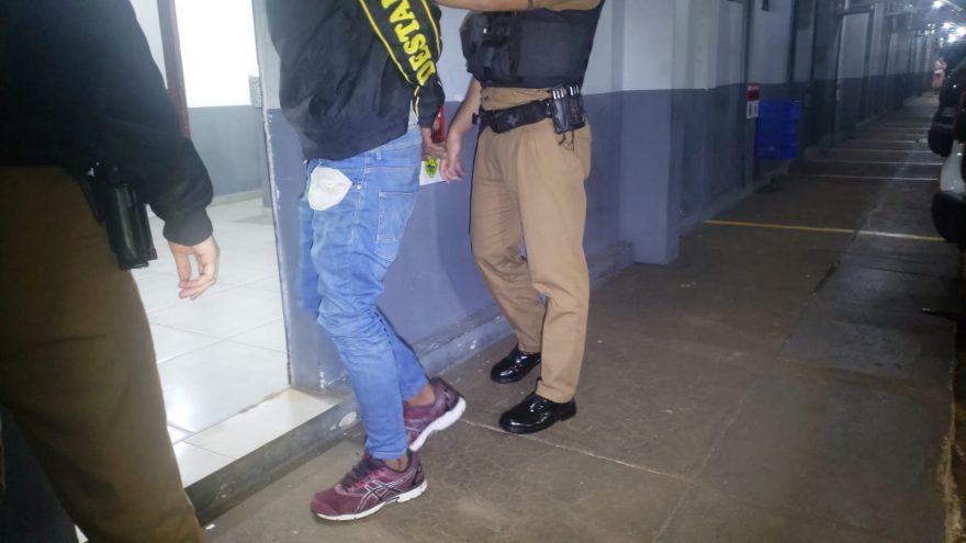 Dois dias após sair da cadeia, homem é detido pela PM praticando furto no Centro