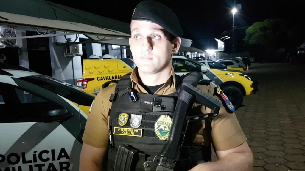 Tenente Kaique dá detalhes sobre a tentativa de assalto a ônibus na BR-369 Tenente Kaique dá detalhes sobre a tentativa de assalto a ônibus na BR-369