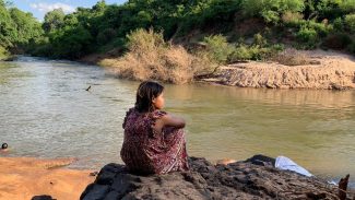 Primeira menarca é tema de filme inteiramente falado no idioma guarani