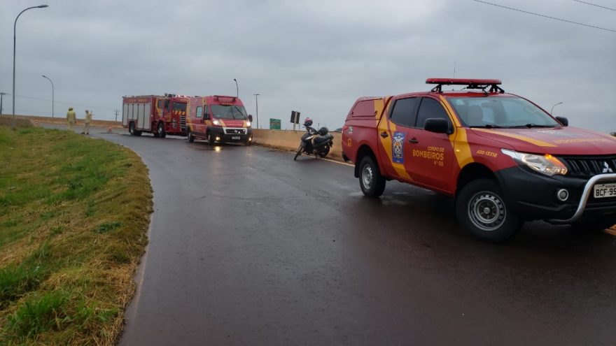 Motociclistas ficam feridas após acidente de trânsito na BR-277