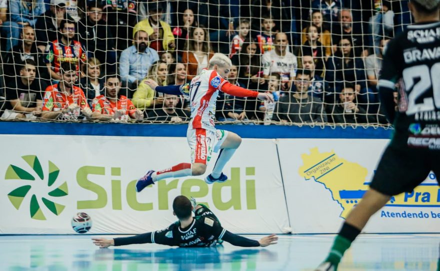 Cascavel Futsal faz clássico contra o Joinville pela Liga Nacional de Futsal