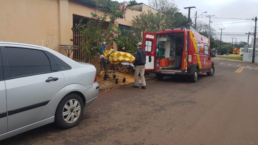 Com fratura no colo do fêmur, idoso é socorrido no São Cristóvão