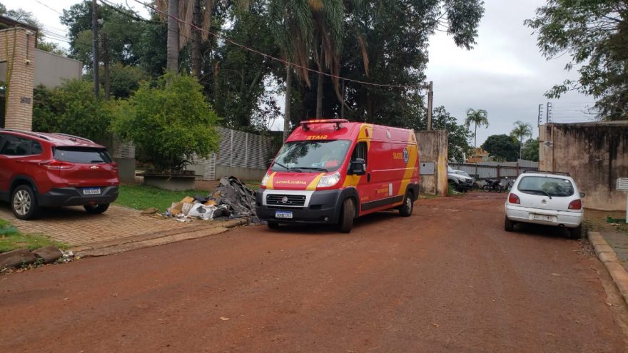 Mulher apresenta irritação na garganta e precisa ser socorrida pelo Siate